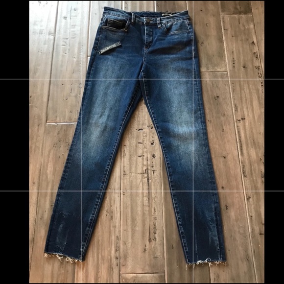 Blank NYC mid rise skinny jeans - Picture 4 of 7